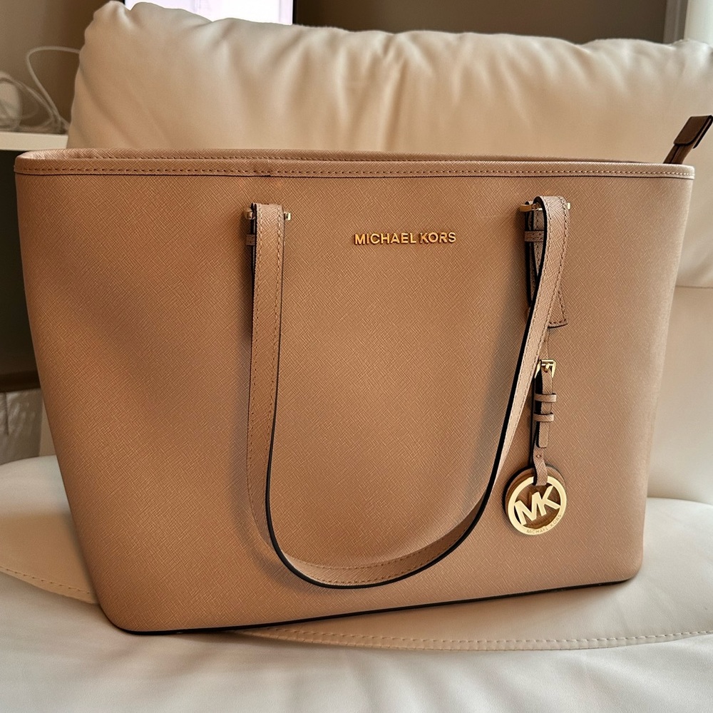 Michael Kors Tote